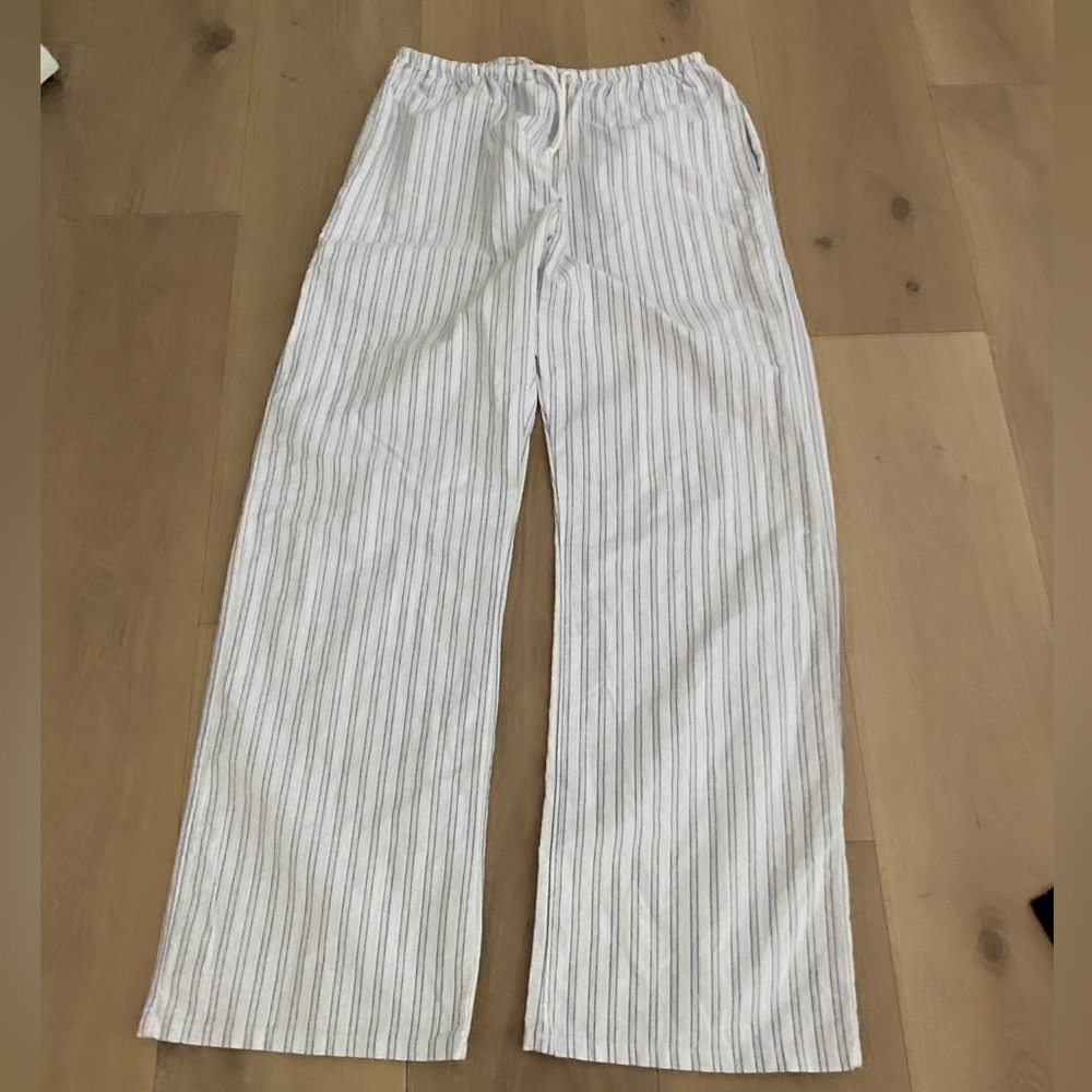 Brandy Melville Anastasia Pants, Size S/M